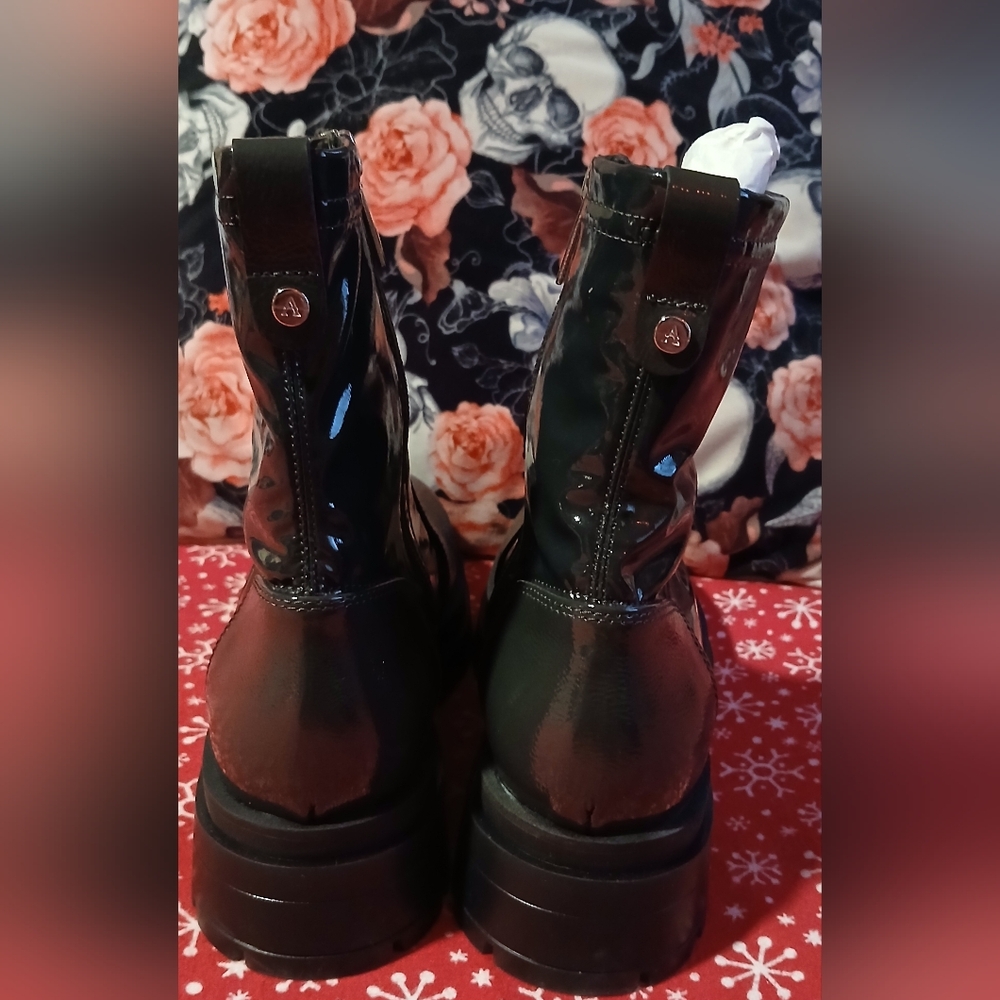 Gallery image 4 for Aquatalia Women's Leoda Patent Leather Boots