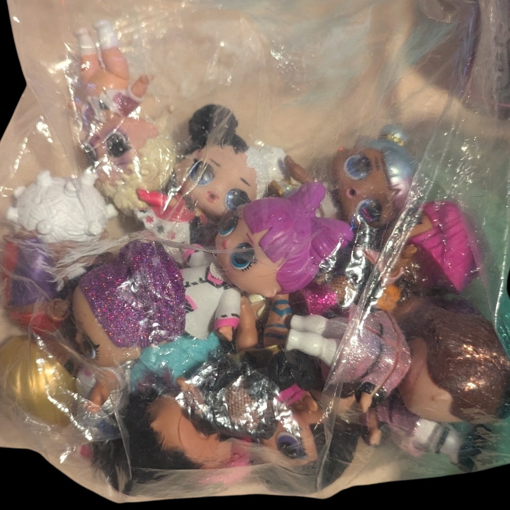 Gallery image 2 for OMG/LOL Surprise Dolls + Pets Bundle