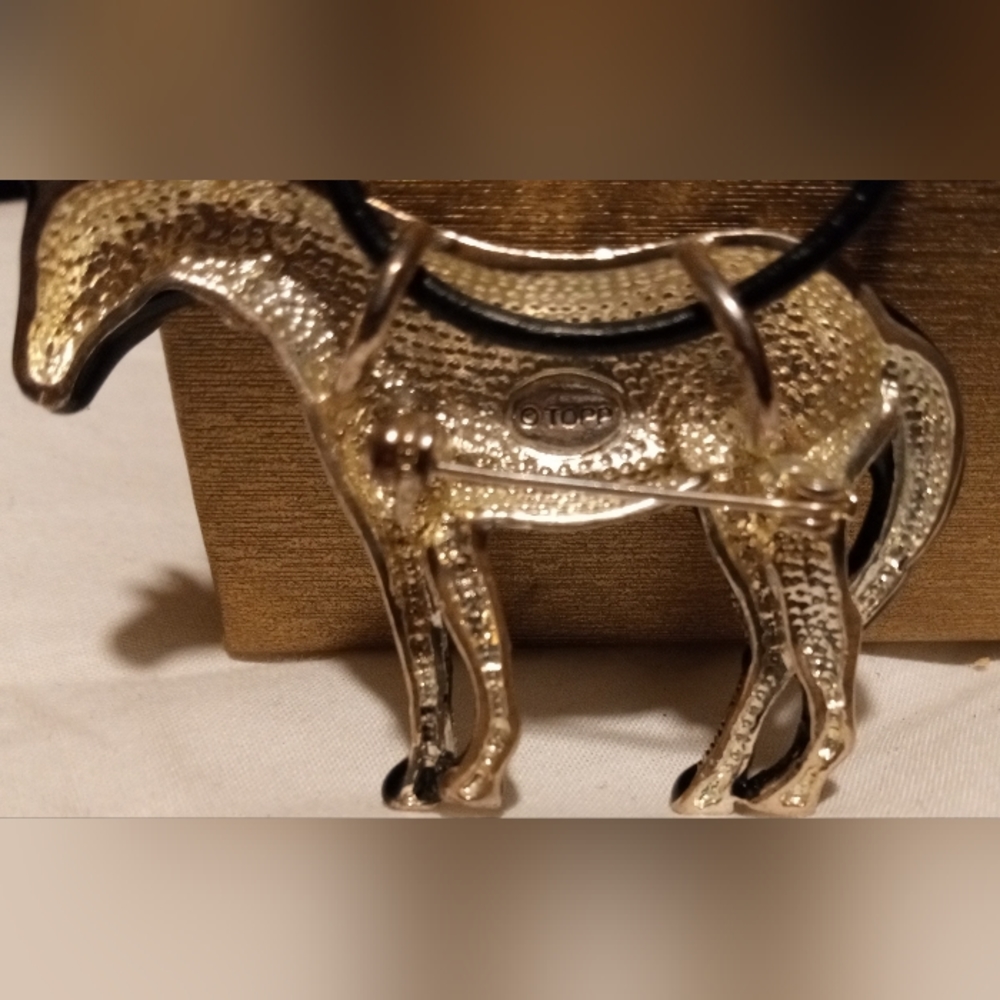 Gallery image 1 for Vintage Topp Horse Brooch/Pin