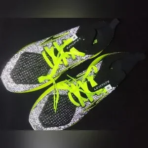 Gallery image 1 for Brooks Levitate 5 Running Shoes, Men's 9.5