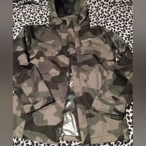 Gallery image 3 for Columbia Arctic Trip III Interchange Jacket