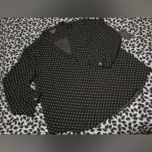 Gallery image 3 for Vince Camuto Blouse in Women's Small