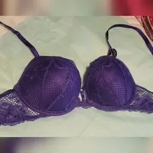 Gallery image 3 for Victoria's Secret Bombshell Plunge Push-Up Bra