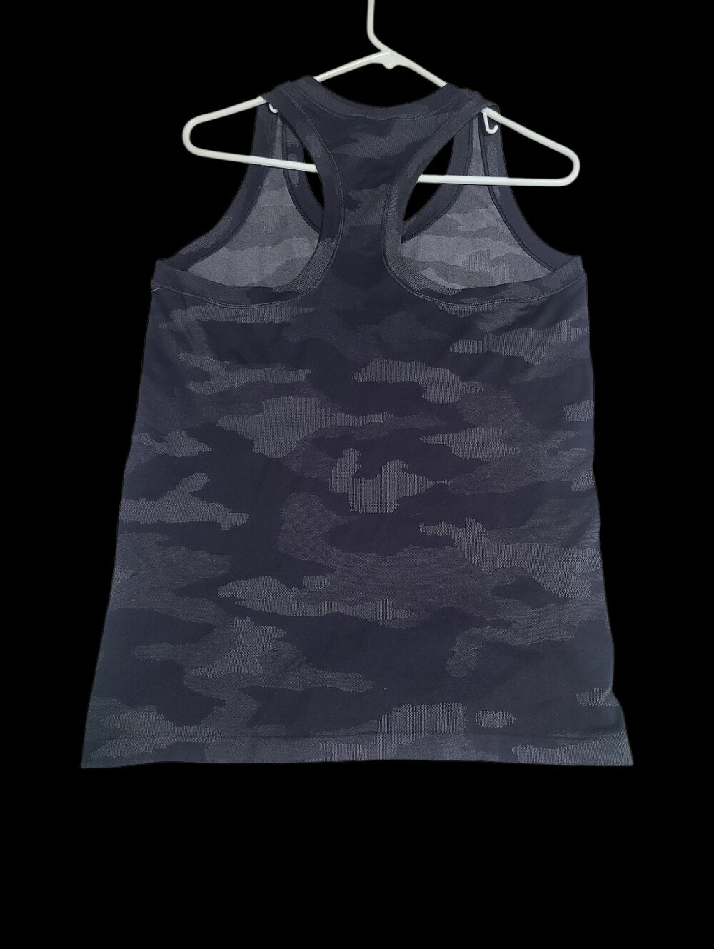 Gallery image 1 for Athleta Momentum Seamless Tank Top