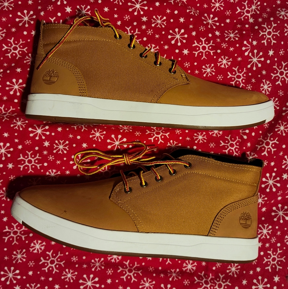 Gallery image 1 for Timberland Davis Square Chukka Boots