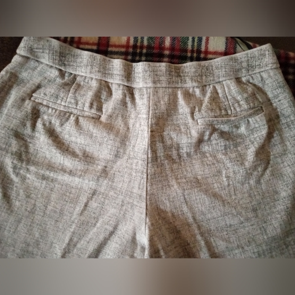 Gallery image 1 for Amanda + Chelsea Cropped Pants, 14