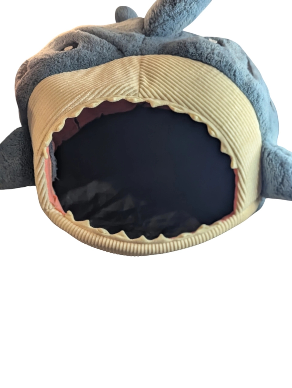 Gallery image 4 for Plush Shark-Shaped Dog/Pet Bed