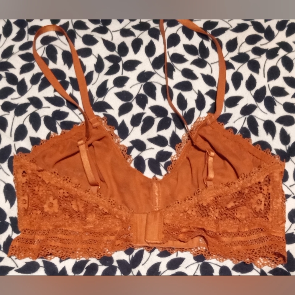 Gallery image 1 for Victoria's Secret Bralette, Small